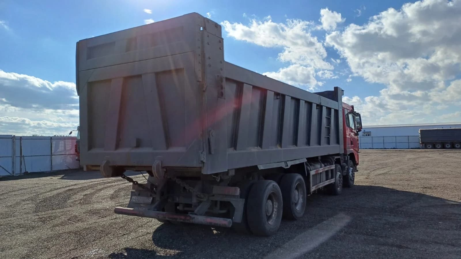SHACMAN SX33186W366C