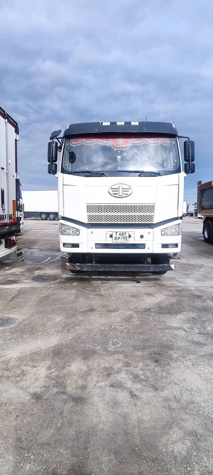 FAW J6