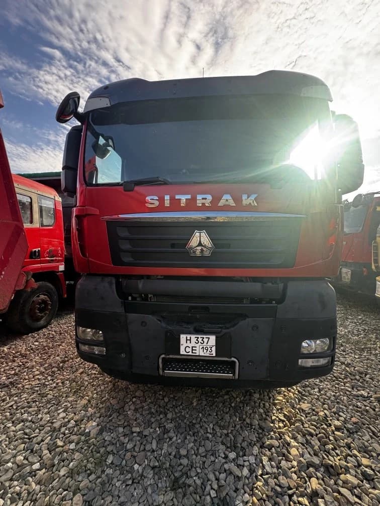 SITRAK C7H