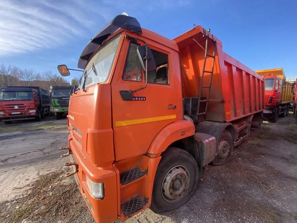 КамАЗ 65201