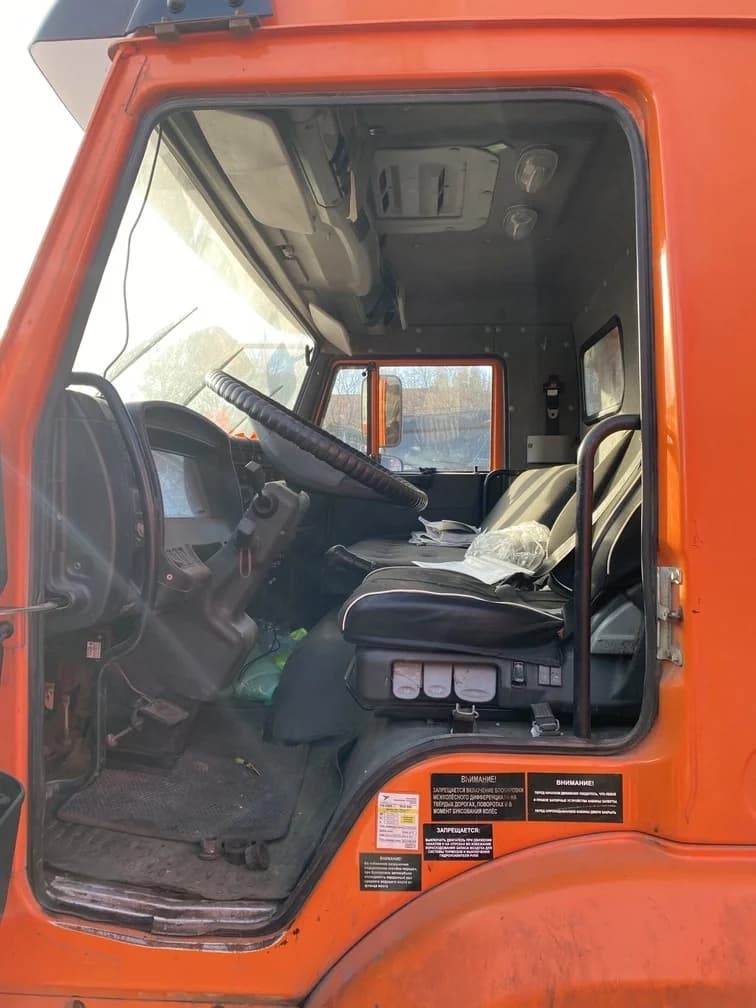 КамАЗ 65201