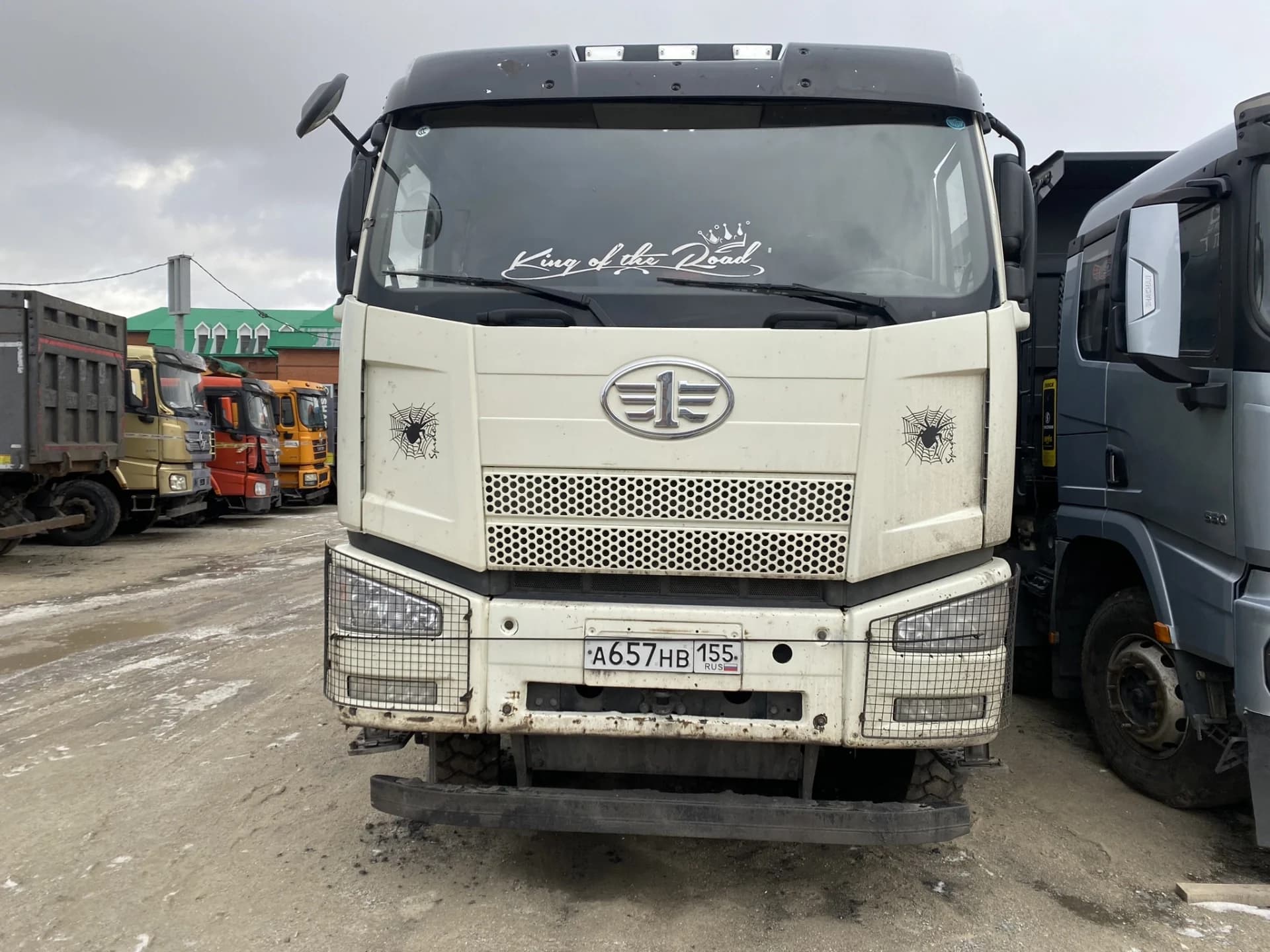 FAW J6