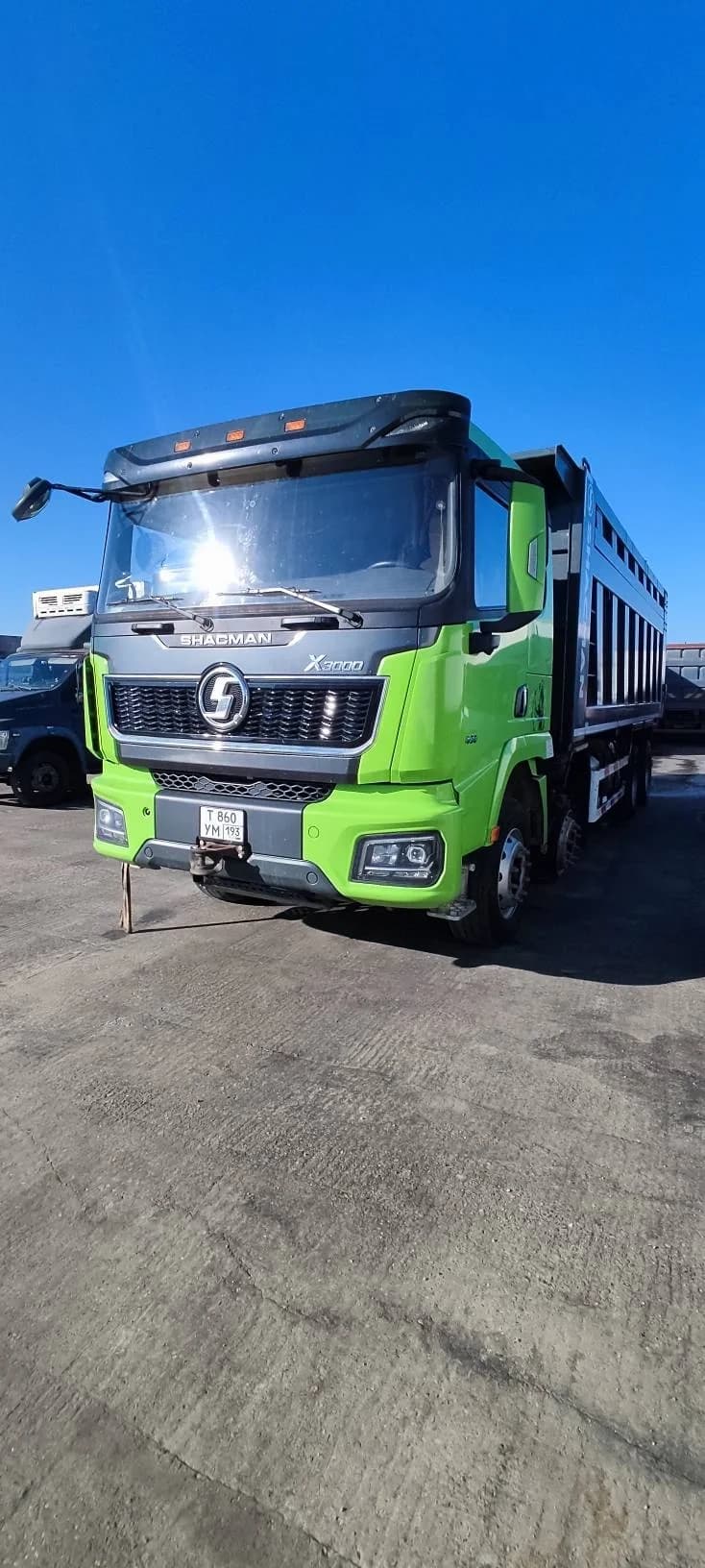 SHACMAN SX33186V366