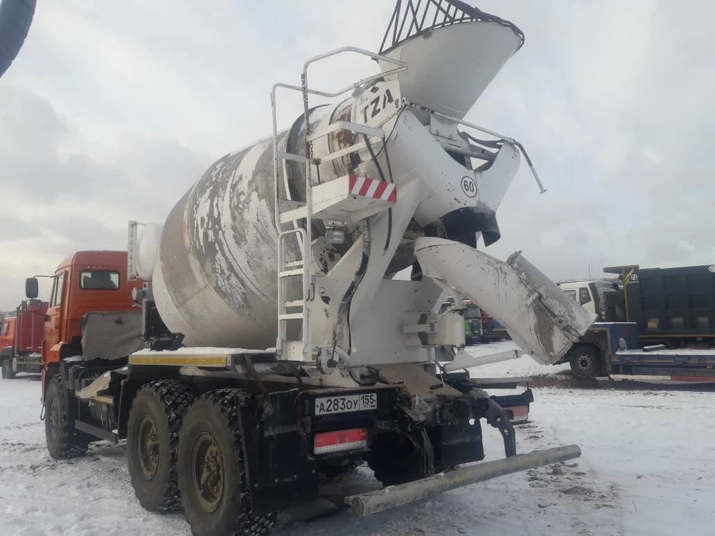 КамАЗ 43118