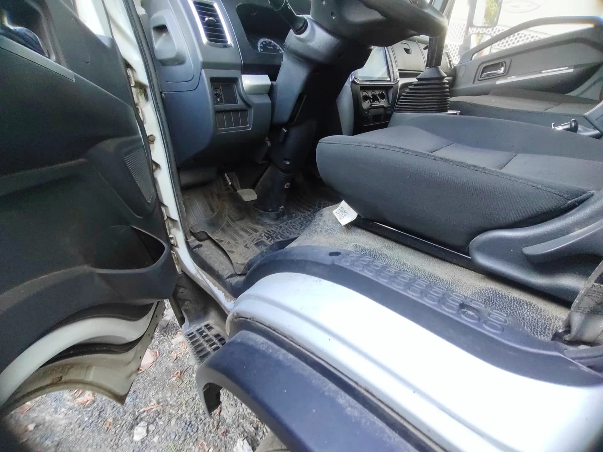 Dongfeng C120L