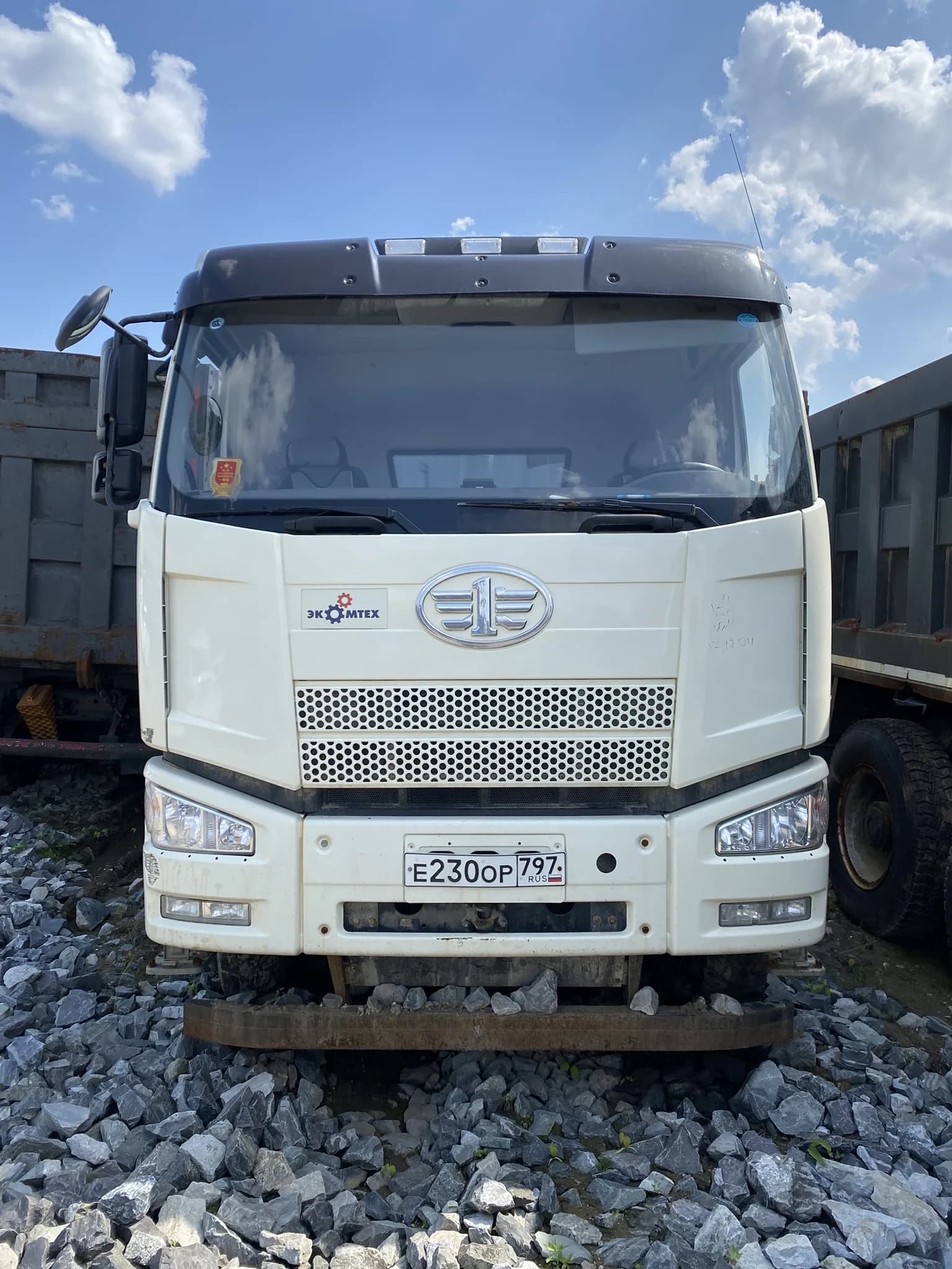 FAW J6P