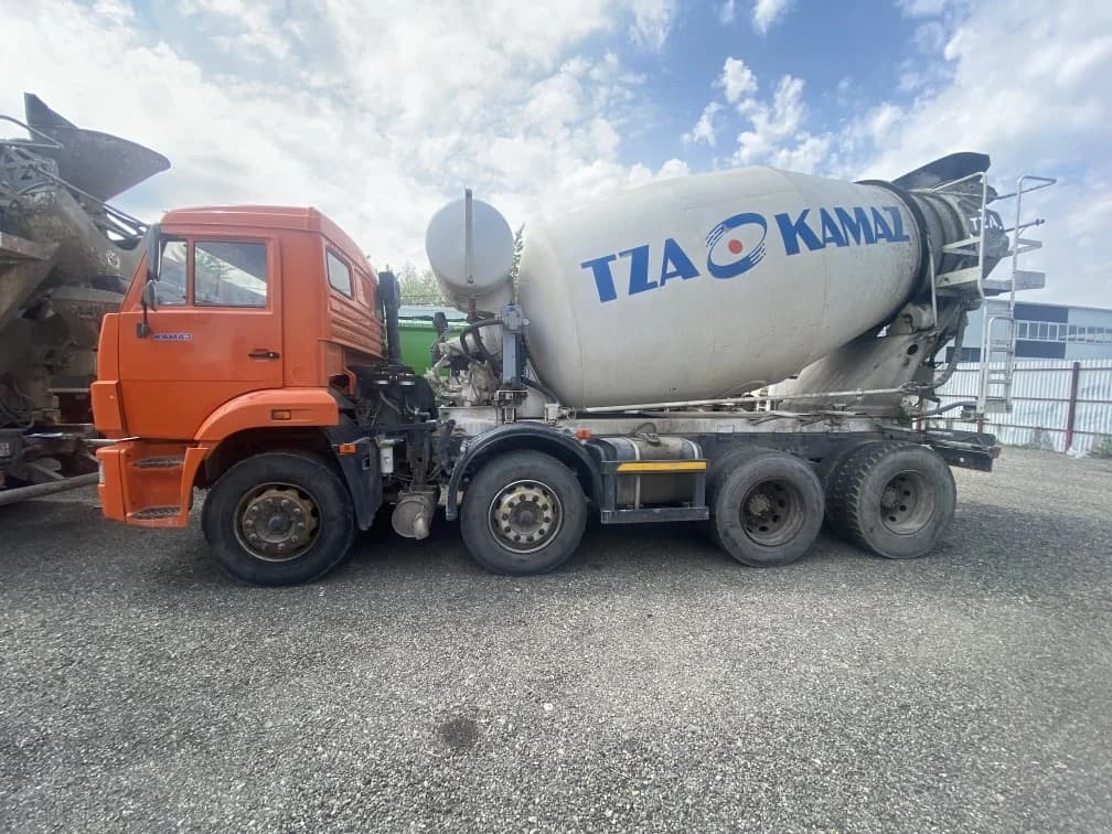 КамАЗ 6540
