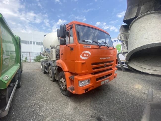 КамАЗ 6540