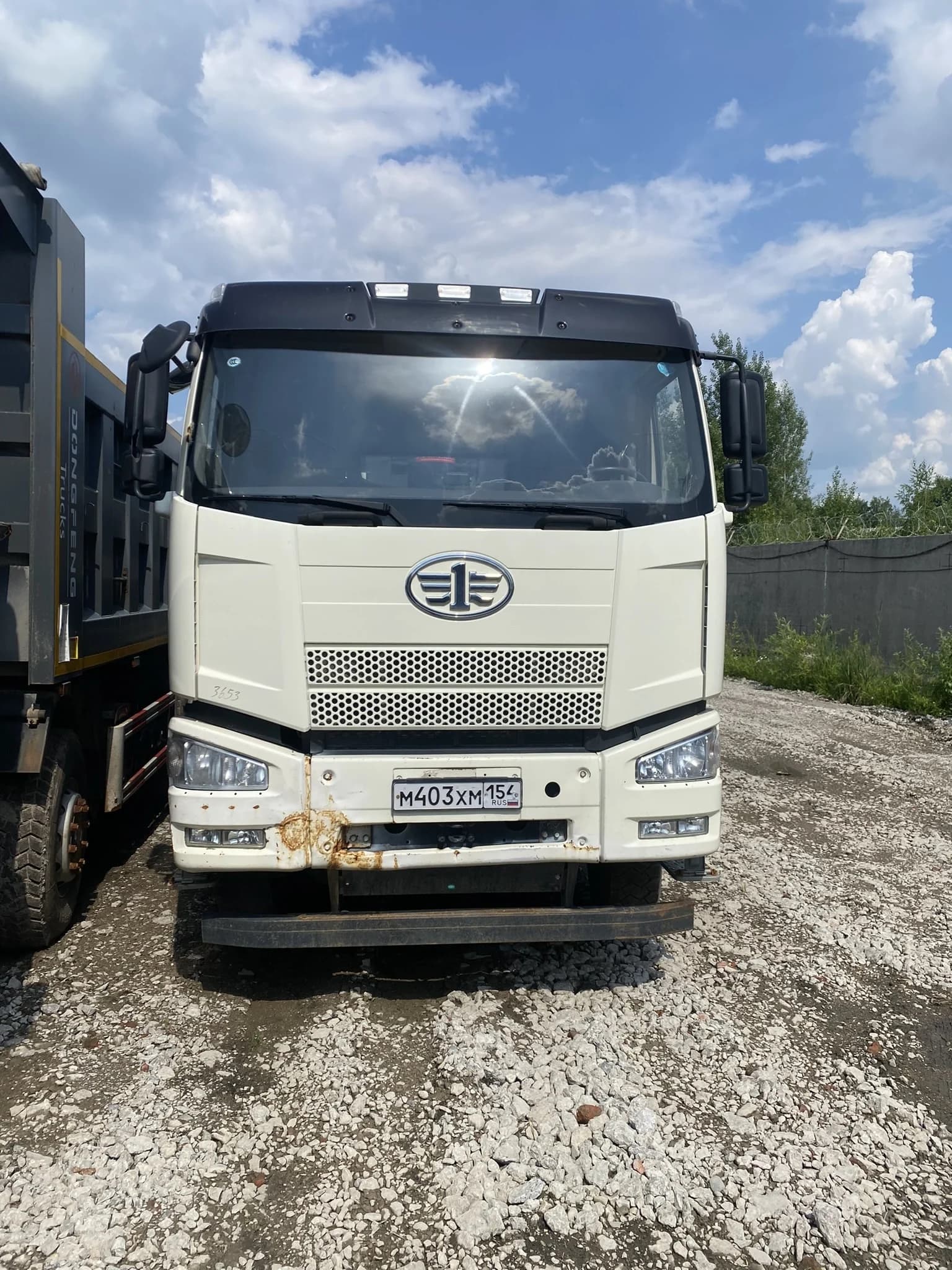 FAW J6