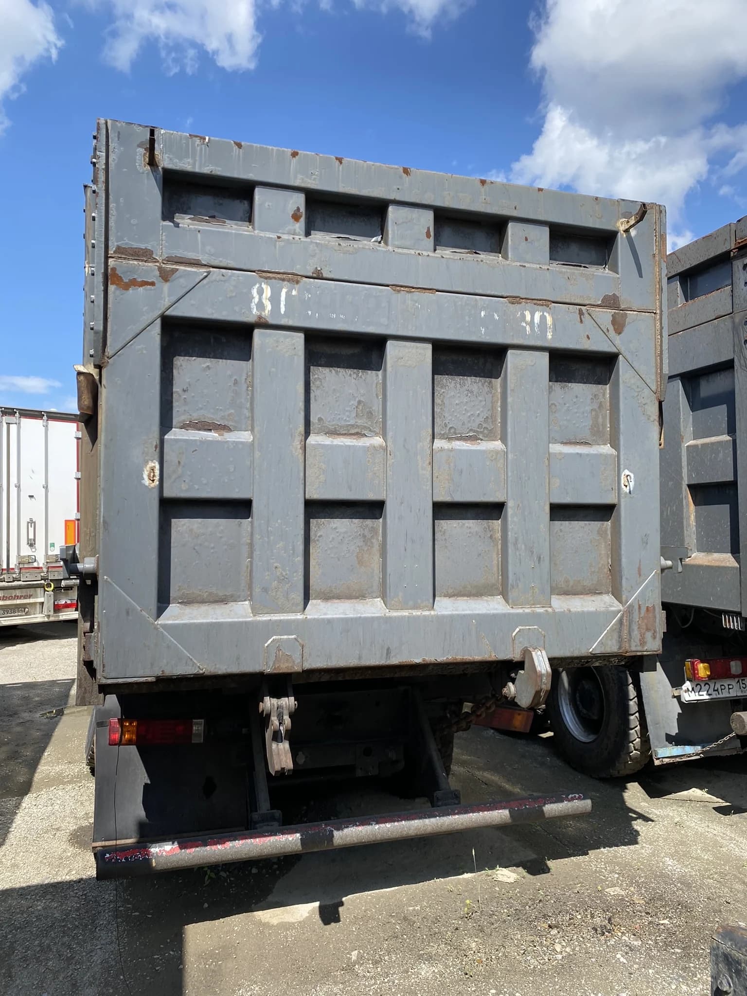 SHACMAN SX33186V366