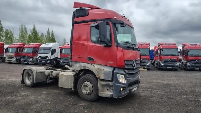 MERCEDES-BENZ Actros (Седельный) 2022